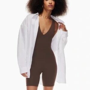 Babaton Aritzia Brown V-Neck Contour‎ Romper Sleeveless Bodysuit Style Medium
